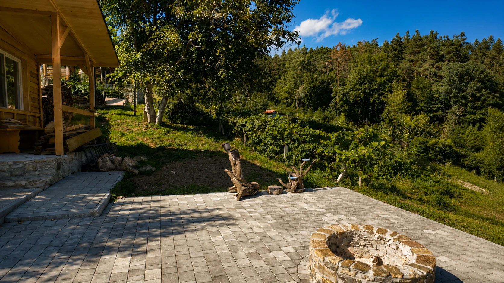 Будиночки Monastyrok Retreat Village - друге фото